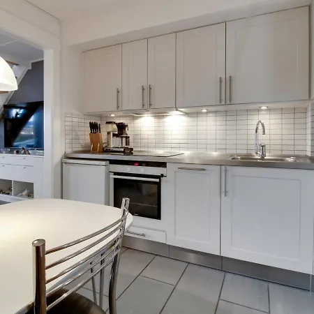 Apartment Faidra *