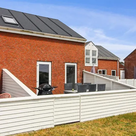 Leilighet Faidra - 2-5km From The Sea By Interhome *